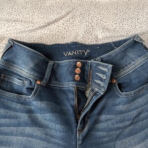 Vanity Skinny Jean 30/32